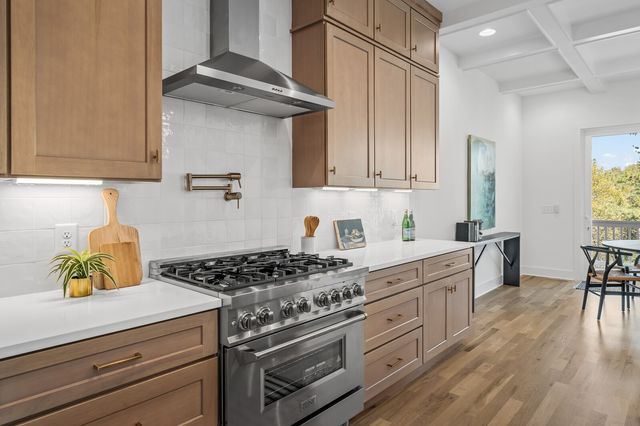 2507B Barclay Dr, Nashville, TN 37206