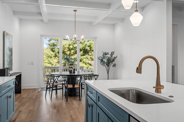 2507B Barclay Dr, Nashville, TN 37206