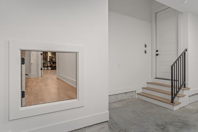 2507B Barclay Dr, Nashville, TN 37206