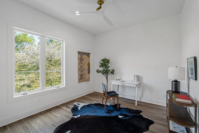 2507B Barclay Dr, Nashville, TN 37206