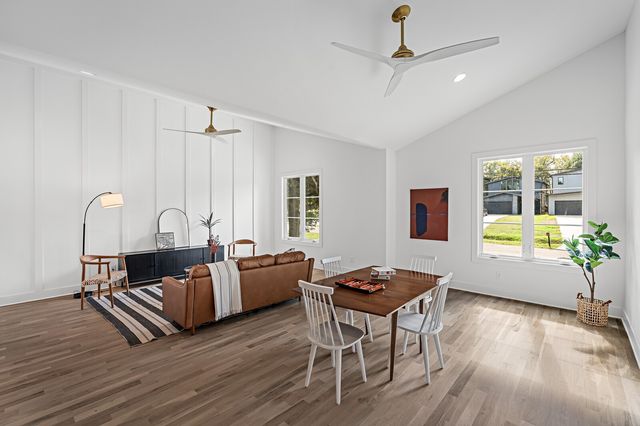 2507B Barclay Dr, Nashville, TN 37206