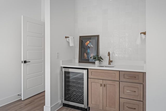 2507B Barclay Dr, Nashville, TN 37206