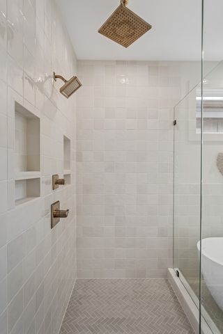 2507B Barclay Dr, Nashville, TN 37206