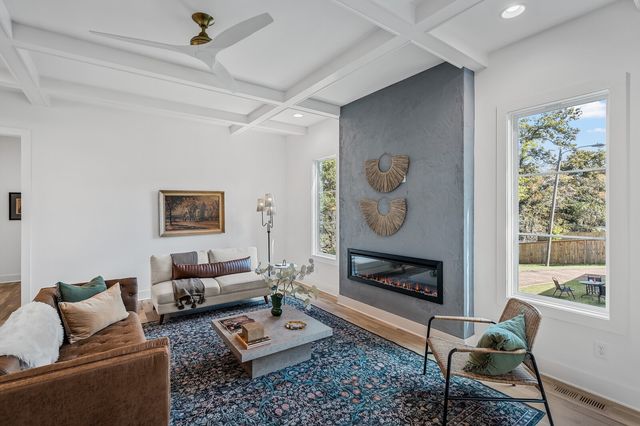 2507B Barclay Dr, Nashville, TN 37206