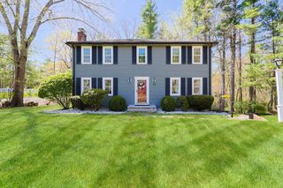 13 Brewster Rd, Norfolk, MA 02056