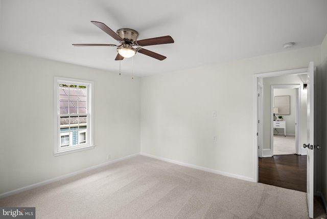 20 E WOODLAND AVE, Pitman, NJ 08071