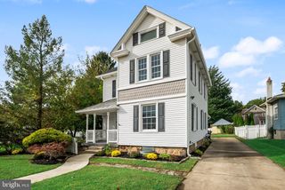 20 E WOODLAND AVE, Pitman, NJ 08071