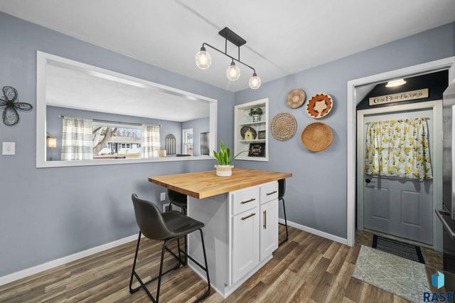 709 S Annway Dr Drive, Sioux Falls, SD 57103