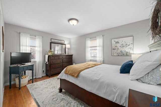 709 S Annway Dr Drive, Sioux Falls, SD 57103