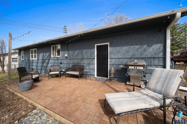 709 S Annway Dr Drive, Sioux Falls, SD 57103