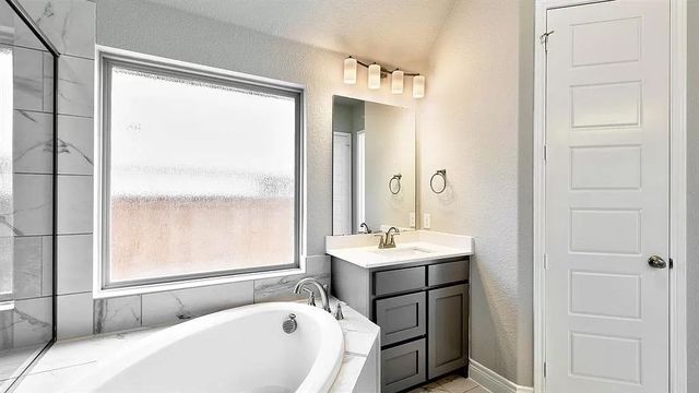 333 Cowling Drive, Little Elm, TX 75068