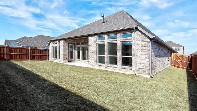 333 Cowling Drive, Little Elm, TX 75068