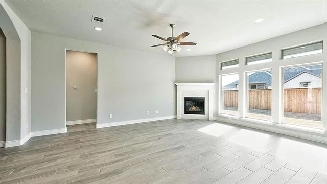 333 Cowling Drive, Little Elm, TX 75068