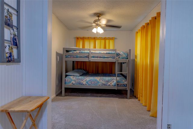 389 Hillcrest Circle, Gordonville, TX 76245