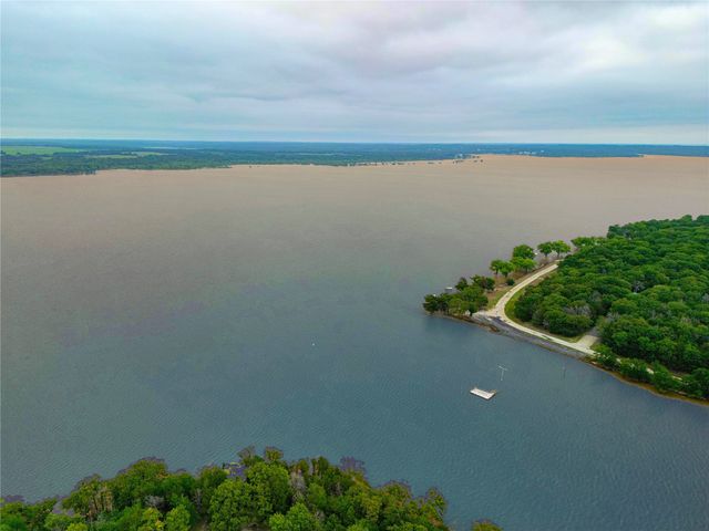 389 Hillcrest Circle, Gordonville, TX 76245