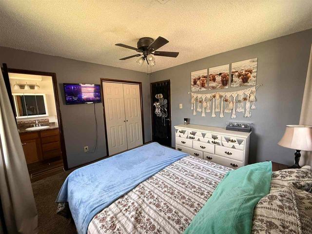 128 NE English St, Lawton, OK 73507