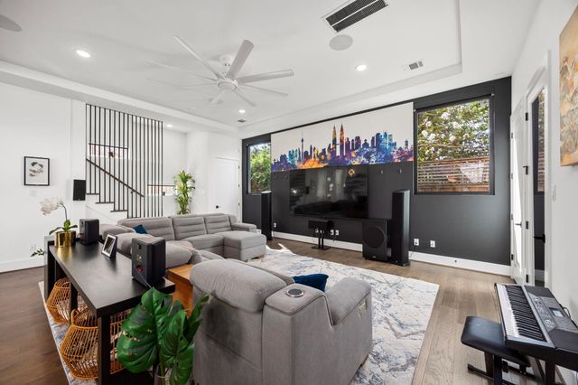 424 Redan Street, Houston, TX 77009