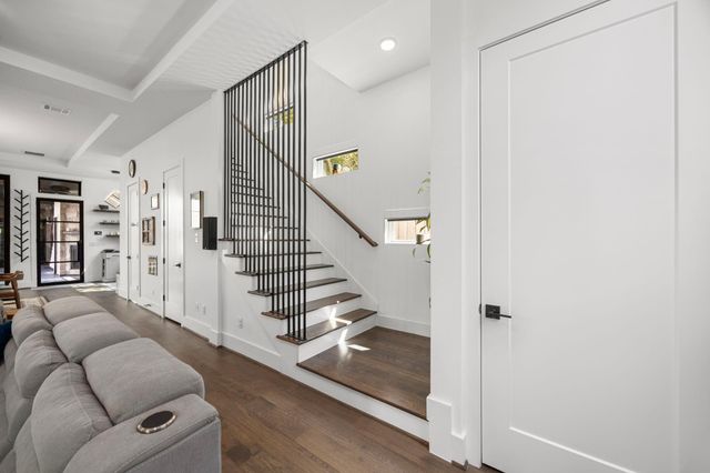 424 Redan Street, Houston, TX 77009