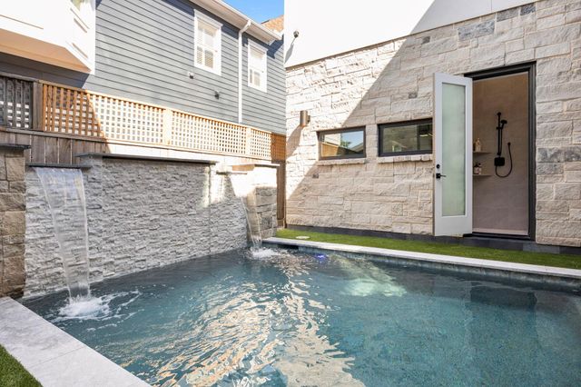 424 Redan Street, Houston, TX 77009