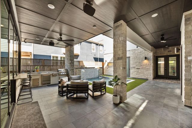 424 Redan Street, Houston, TX 77009