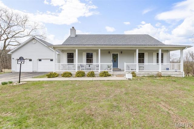 9075 32 Highway, Ste Genevieve, MO 63670