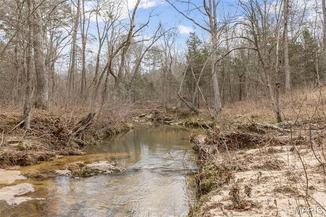 9075 32 Highway, Ste Genevieve, MO 63670