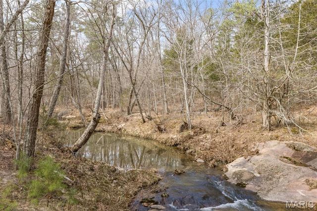 9075 32 Highway, Ste Genevieve, MO 63670