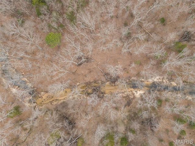 9075 32 Highway, Ste Genevieve, MO 63670