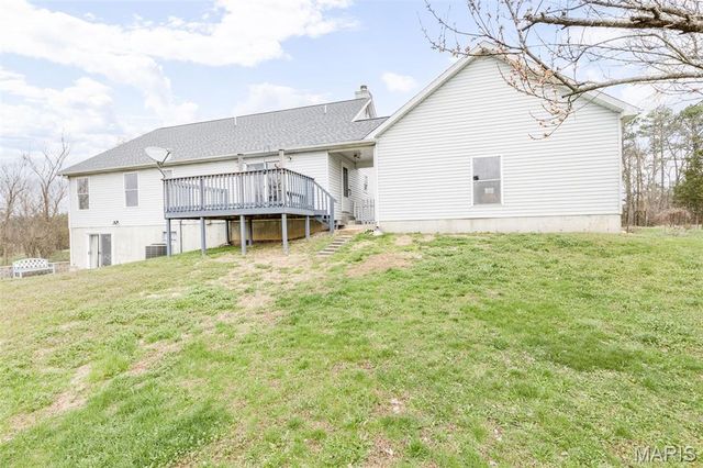 9075 32 Highway, Ste Genevieve, MO 63670