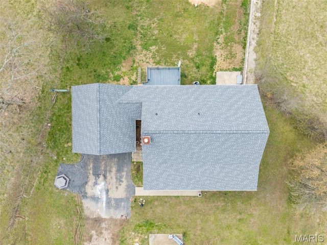 9075 32 Highway, Ste Genevieve, MO 63670