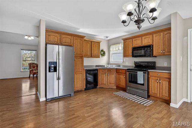 9075 32 Highway, Ste Genevieve, MO 63670