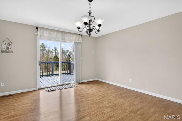 9075 32 Highway, Ste Genevieve, MO 63670