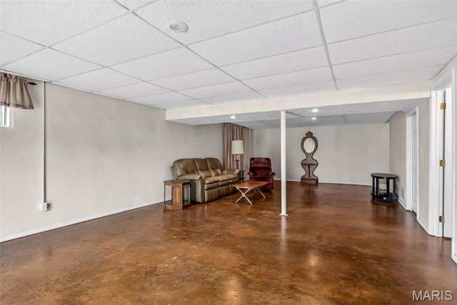 9075 32 Highway, Ste Genevieve, MO 63670