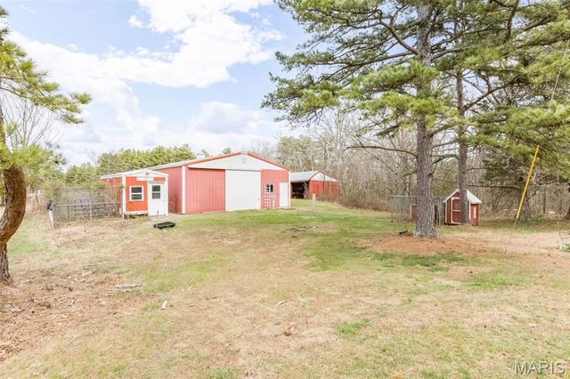 9075 32 Highway, Ste Genevieve, MO 63670