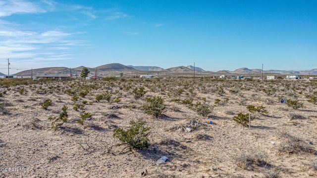 17540 CAMINO MONTE VISTA, El Paso, TX 79938