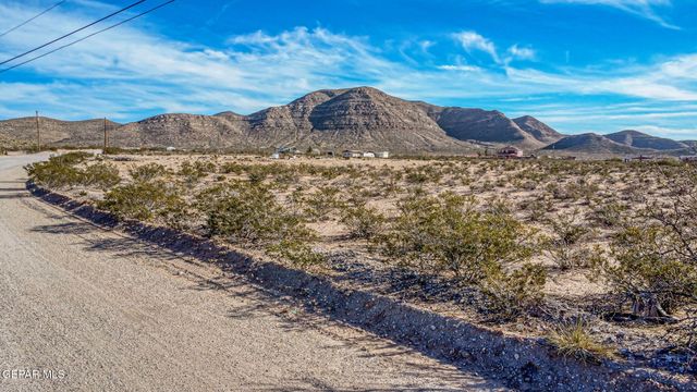 17540 CAMINO MONTE VISTA, El Paso, TX 79938