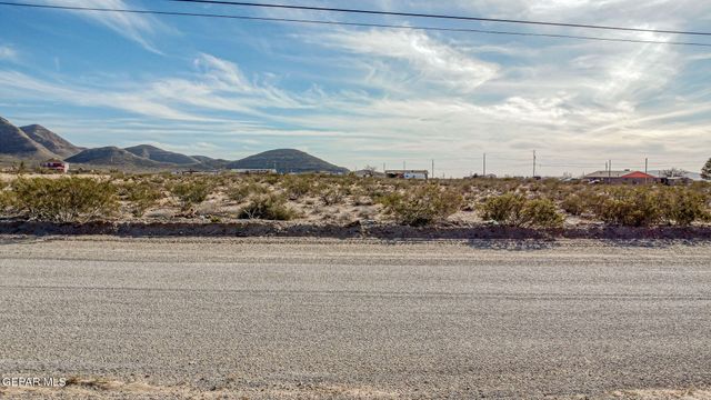 17540 CAMINO MONTE VISTA, El Paso, TX 79938