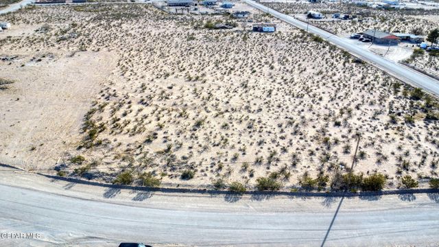17540 CAMINO MONTE VISTA, El Paso, TX 79938