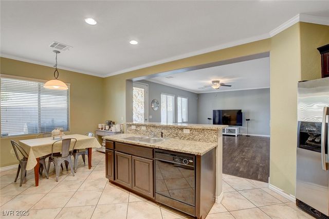 44 Delighted Avenue, North Las Vegas, NV 89031