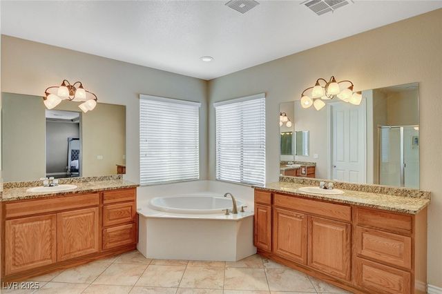 44 Delighted Avenue, North Las Vegas, NV 89031