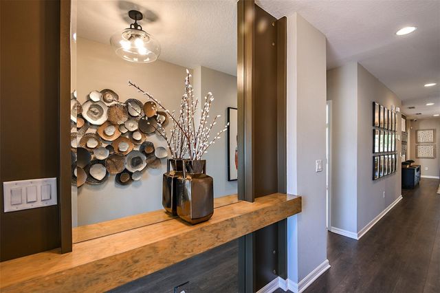 591 DARSHIRE AVENUE, Eustis, FL 32736