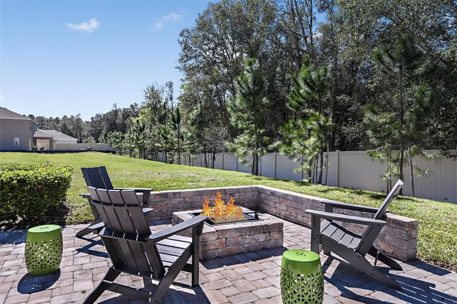 591 DARSHIRE AVENUE, Eustis, FL 32736