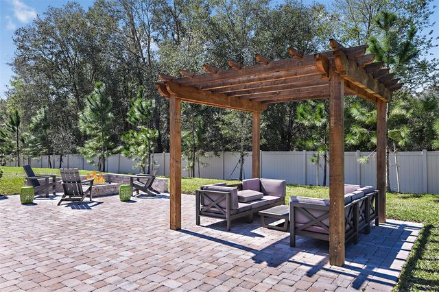 591 DARSHIRE AVENUE, Eustis, FL 32736