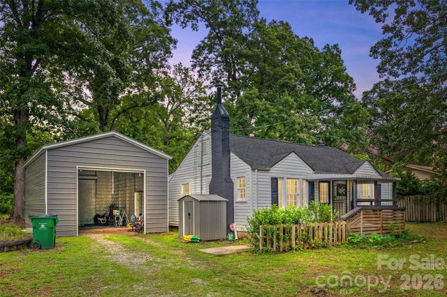 1810 Lisbon Lane, Charlotte, NC 28269