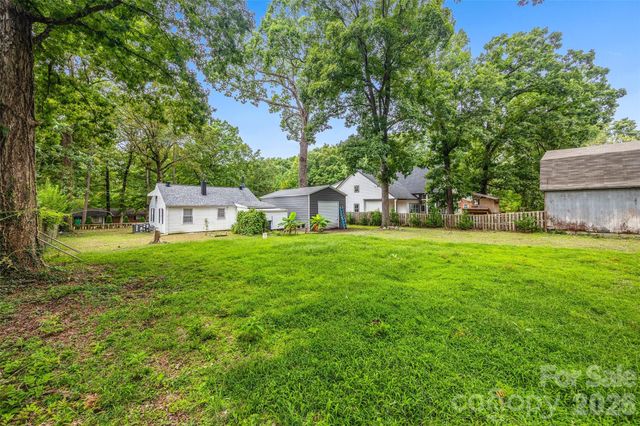 1810 Lisbon Lane, Charlotte, NC 28269