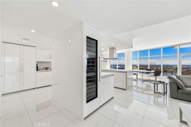 400 W Ocean 3002, Long Beach, CA 90802