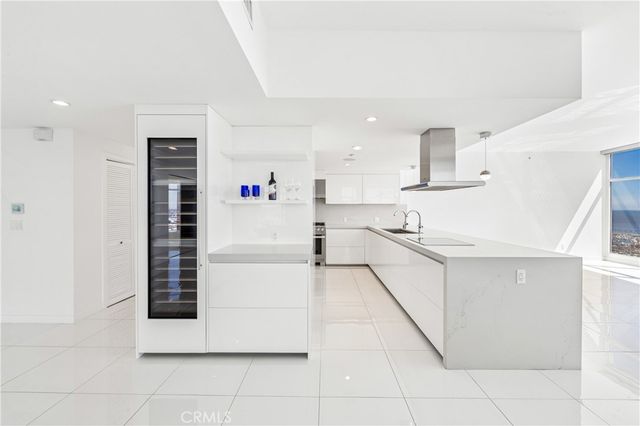 400 W Ocean 3002, Long Beach, CA 90802