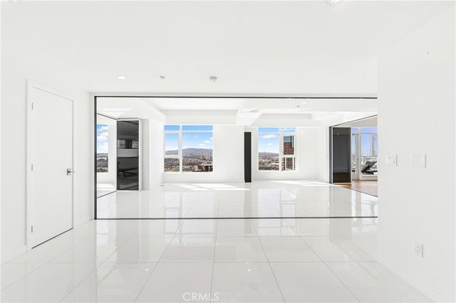 400 W Ocean 3002, Long Beach, CA 90802