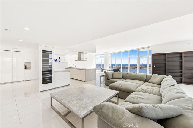 400 W Ocean 3002, Long Beach, CA 90802