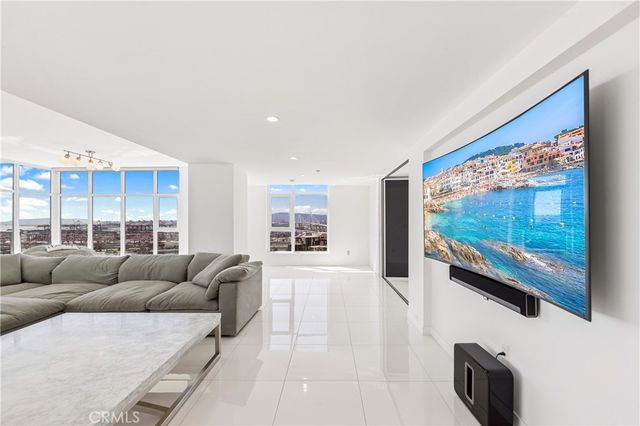 400 W Ocean 3002, Long Beach, CA 90802